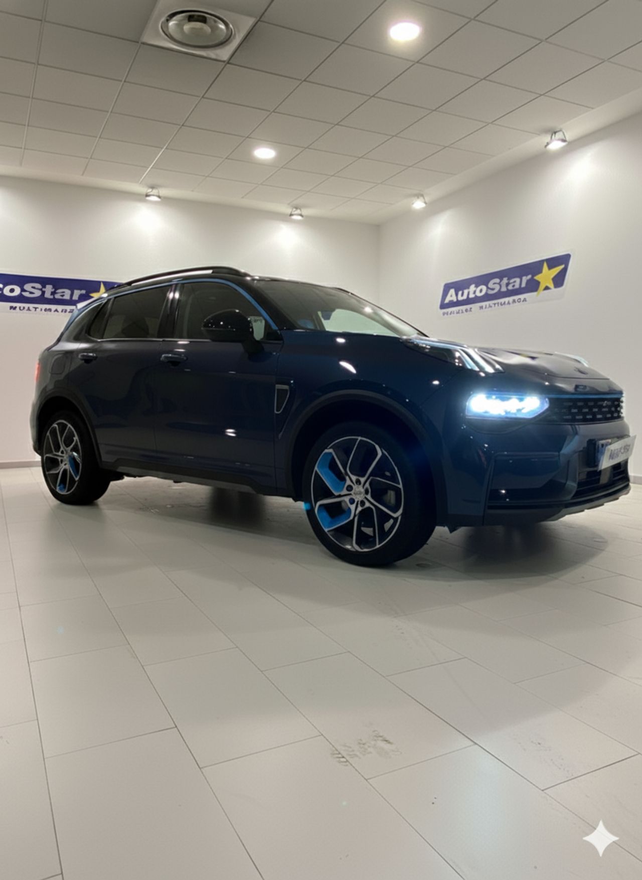 Lynk & Co 01 1.5 PHEV 261CV  - Foto 1