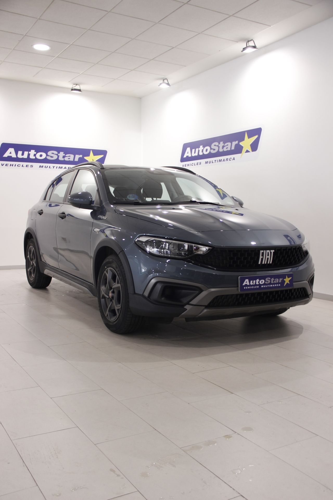 Fiat Tipo Cross 1.5 Hybrid 97kW (130CV) DCT  - Foto 1