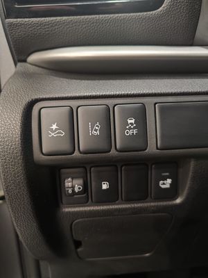 Mitsubishi Eclipse Cross 2.4 PHEV Kaiteki Auto 4WD - Foto 14