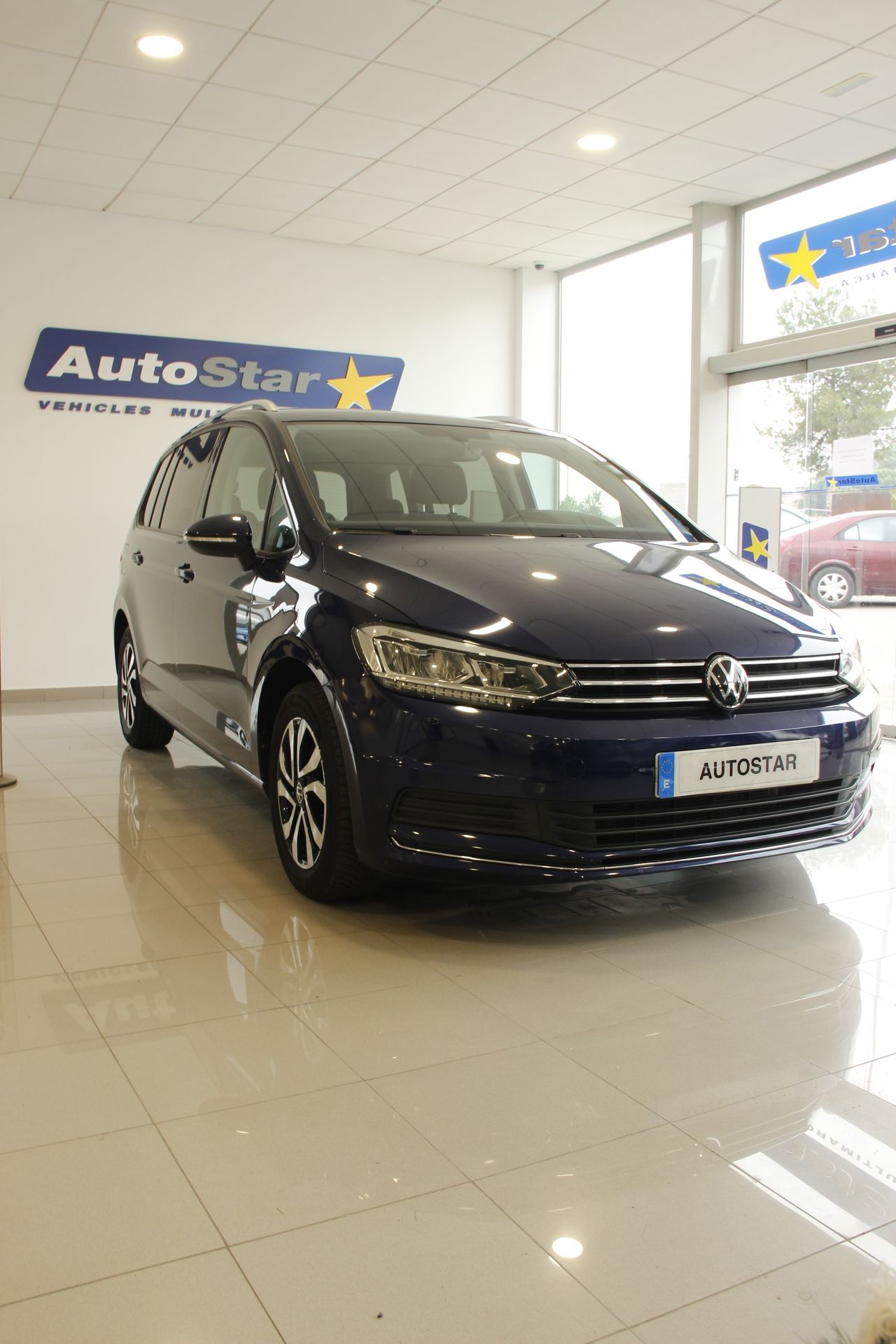 Volkswagen Touran Advance 2.0 TDI 110 kW (150 CV) DSG 7 vel. 7 plazas  - Foto 1