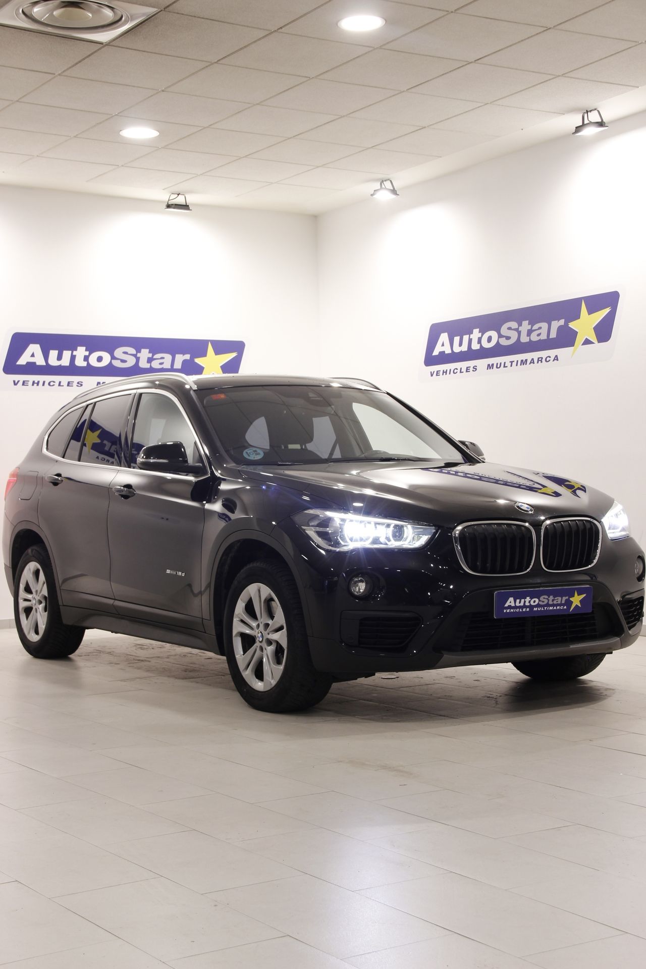 BMW X1 sDrive18d Aut.  - Foto 1