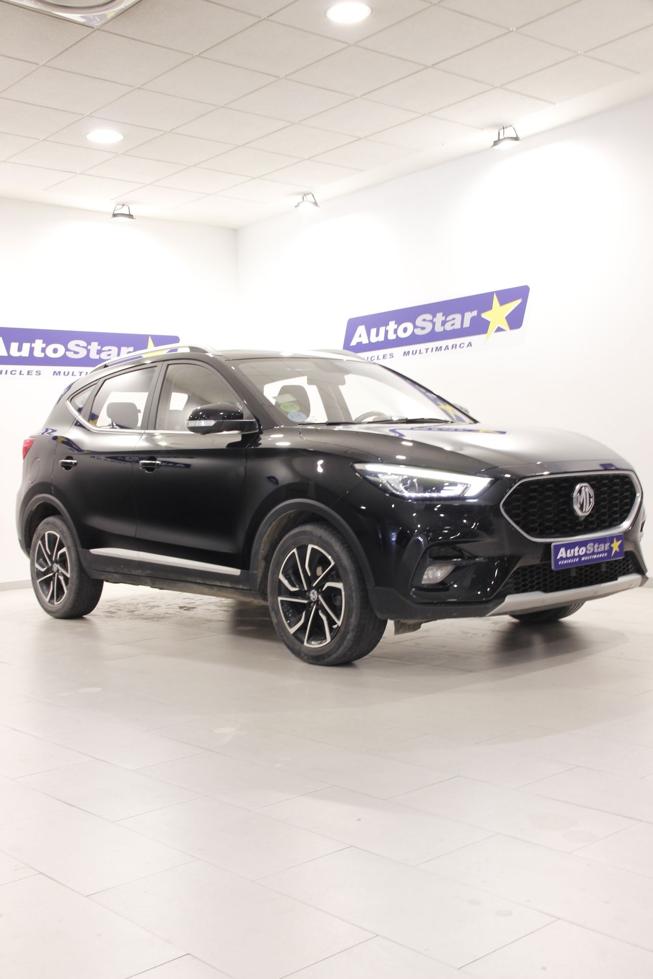 MG ZS Luxury 1.5 VTI-tech  - Foto 1