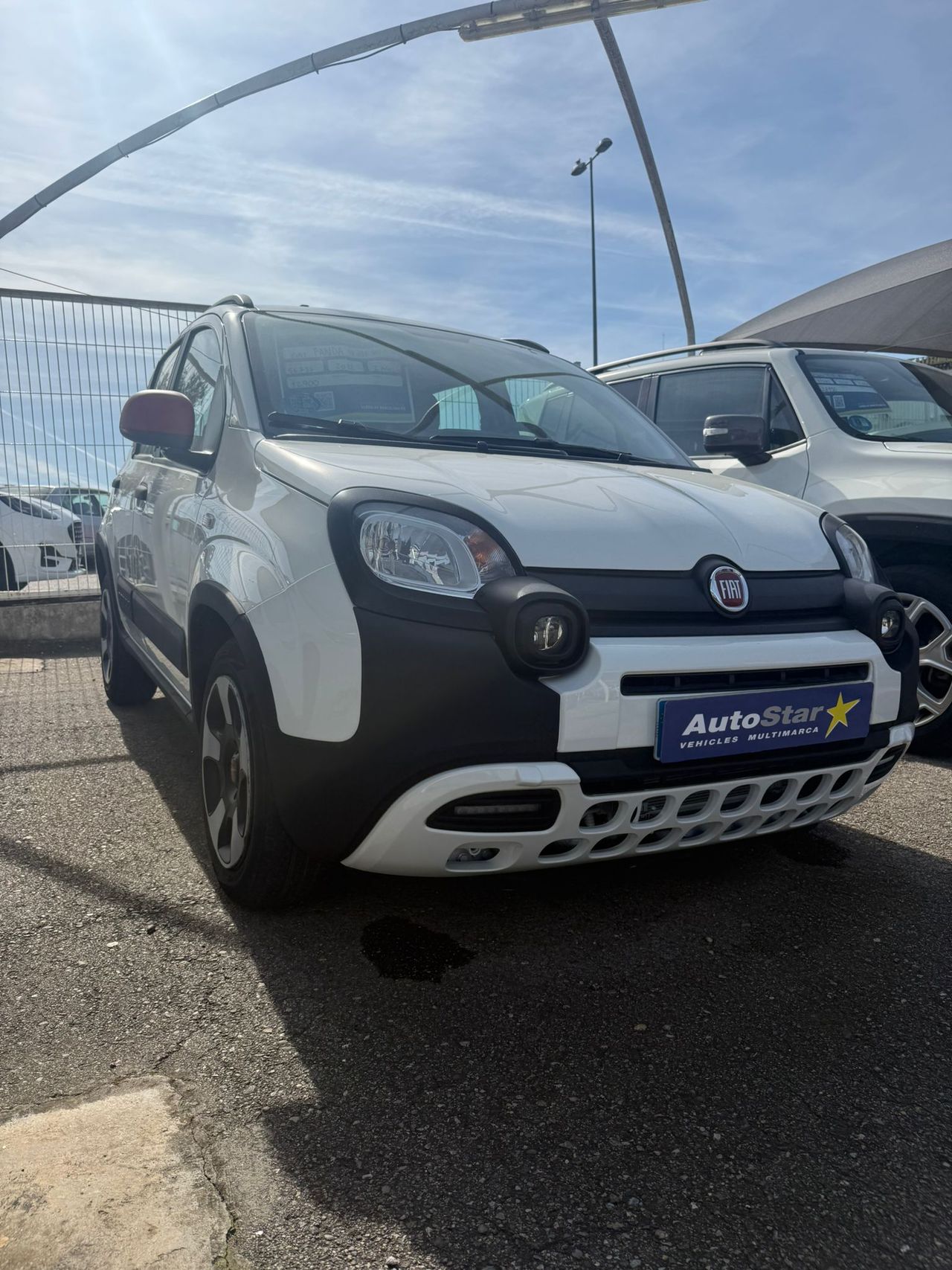 Fiat Panda 1.0 GSE RED HYBRID  - Foto 1