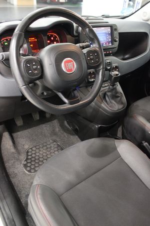 Fiat Panda 1.0 GSE RED HYBRID - Foto 13