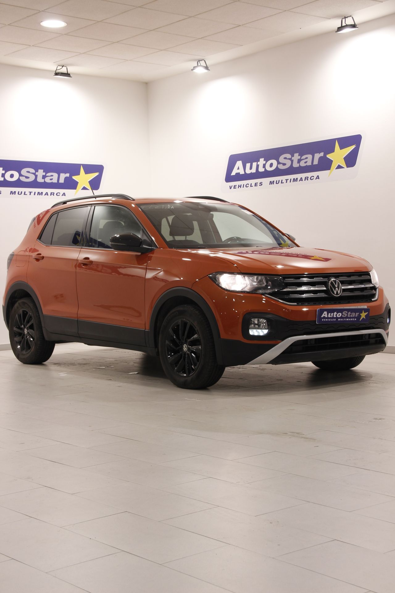 Volkswagen T-Cross 1.0 TSI ADVANCE S&S  - Foto 1