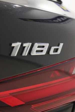 BMW Serie 1 118d Aut. - Foto 35