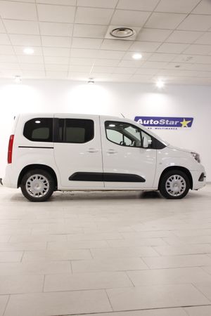 Opel Combo Cargo Combo Life Selective L 1.2 T 81 kW (110 CV) Start/Stop - Foto 13