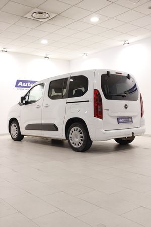 Opel Combo Cargo Combo Life Selective L 1.2 T 81 kW (110 CV) Start/Stop - Foto 9