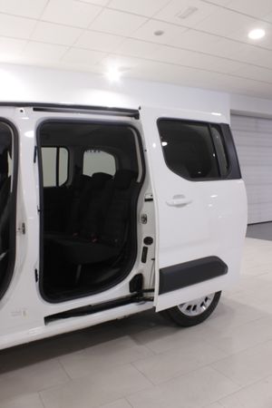 Opel Combo Cargo Combo Life Selective L 1.2 T 81 kW (110 CV) Start/Stop - Foto 5