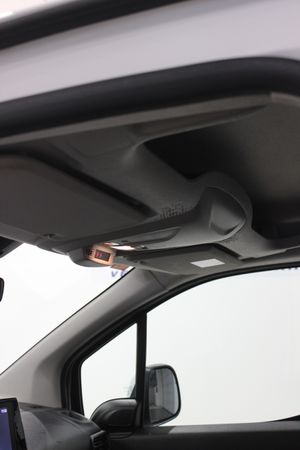 Opel Combo Cargo Combo Life Selective L 1.2 T 81 kW (110 CV) Start/Stop - Foto 33