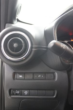 Nissan Juke DIG-T N-CONNECTA DCT 4X2 - Foto 14