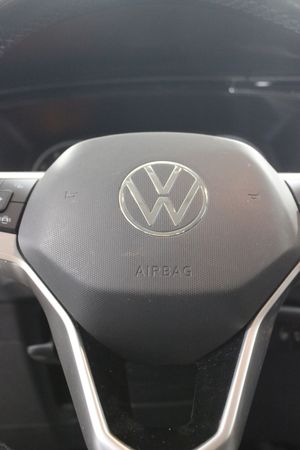 Volkswagen T-Cross 1.0 TSI ADVANCE DSG7 - Foto 17
