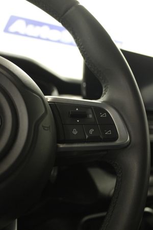 Jeep Avenger 1.2 T G ALTITUDE - Foto 14