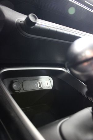 Jeep Avenger 1.2 T G ALTITUDE - Foto 18