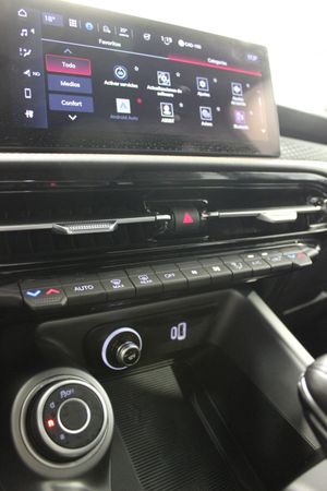 Alfa Romeo Tonale 1.6 Diesel 130 TCT Sprint - Foto 17