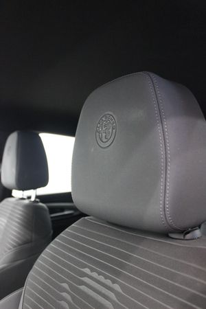 Alfa Romeo Tonale 1.6 Diesel 130 TCT Sprint - Foto 24