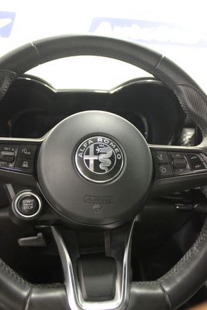 Alfa Romeo Tonale 1.6 Diesel 130 TCT Sprint - Foto 13