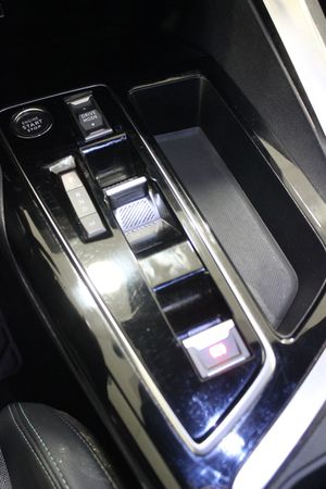 Peugeot 3008 Hybrid 3008 Allure Pack Hybrid 136 e-DCS6 - Foto 16