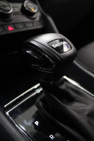 Skoda Kodiaq Selection 1.5 TSI mHEV 150 CV DSG 7 asientos - Foto 18