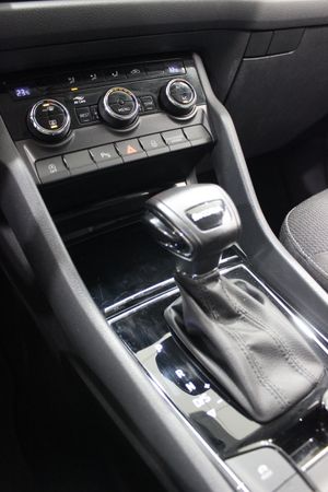 Skoda Kodiaq Selection 1.5 TSI mHEV 150 CV DSG 7 asientos - Foto 17