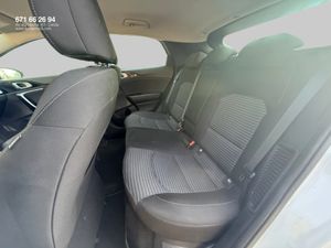 Kia XCeed XCeed eMotion 1.6 PHEV 104 kW - Foto 19
