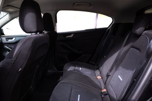 Ford Focus Active Berlina 1.0 EcoBoost MHEV 114 kW - Foto 18