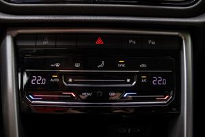 Volkswagen T-Roc Life 1.0 TSI 85 kW - Foto 18
