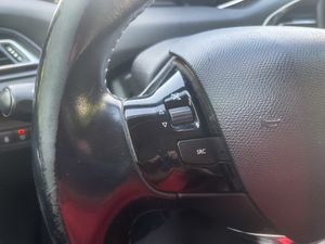 Peugeot 308 5p Active 1.2 PureTech 110 S&S - Foto 10