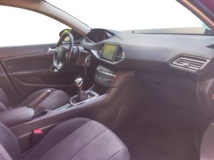 Peugeot 308 5p Active 1.2 PureTech 110 S&S - Foto 19