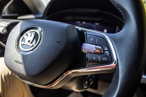 Skoda Kamiq Selection 1.0 TSI 85 kW - Foto 13