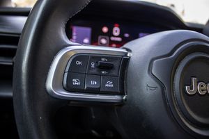 Jeep Avenger 1.2 Turbo 100 CV Altitude - Foto 8