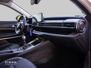 Jeep Avenger 1.2 Turbo 100 CV Altitude - Foto 16