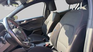 Ford Focus Berlina ST-Line 1.0 EcoBoost MHEV 92 kW - Foto 9