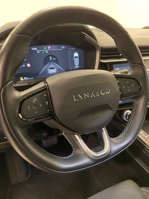 Lynk & Co 01 Híbrido eléctrico - Foto 8