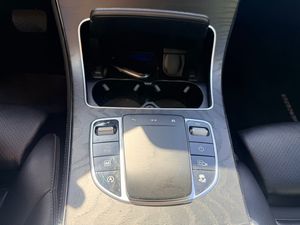 Mercedes GLC 200 4MATIC - Foto 16