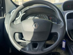 Renault Kangoo Combi Emotion dCi 75 CV - Foto 10