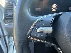 Skoda Karoq Design 1.5 TSI 110 kW - Foto 10
