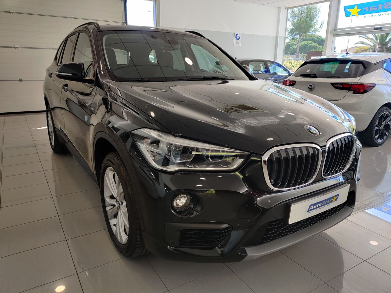 BMW X1 sDrive18i 150CV  - Foto 1