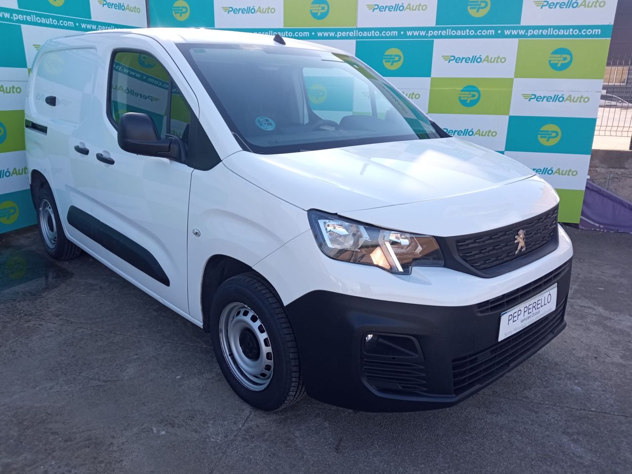 Peugeot Partner 1.5 BLUEHDI 100 FURGON   - Foto 1