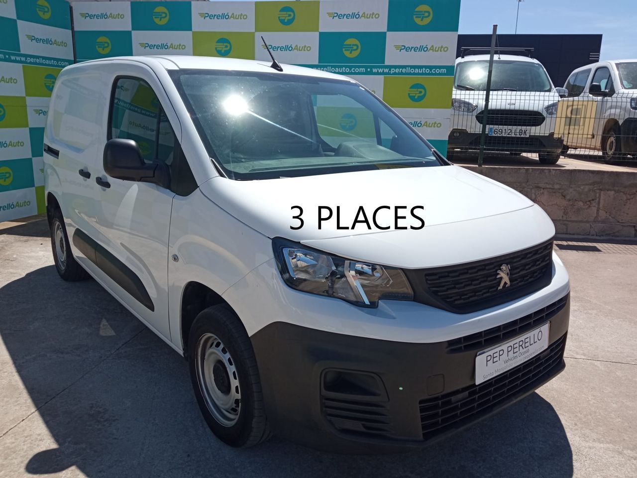 Peugeot Partner FURGON BLUEHDI 100 CV PRO   - Foto 1