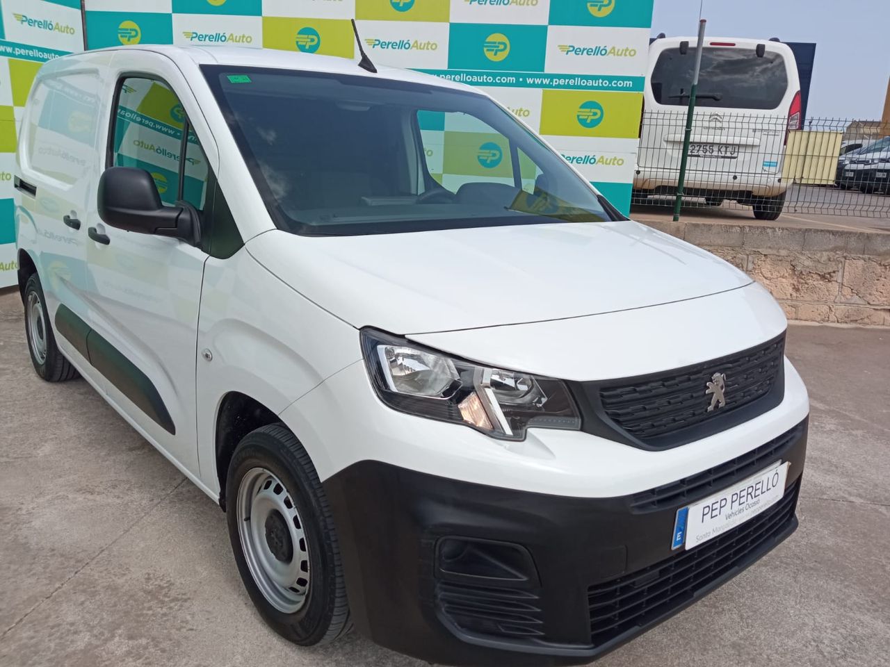Peugeot Partner 1.5 BLUEHDI 100 CV FURGON   - Foto 1