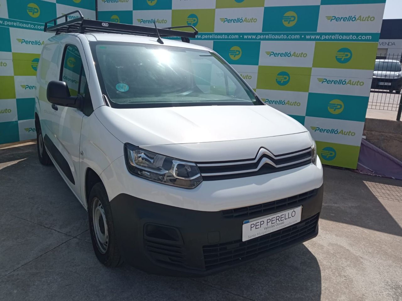 Citroën Berlingo 1.5 BHDI 100 S@S FURGON   - Foto 1