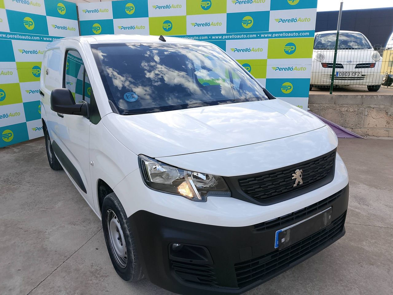 Peugeot Partner 1.5 BLUEHDI 100 CV FURGON   - Foto 1