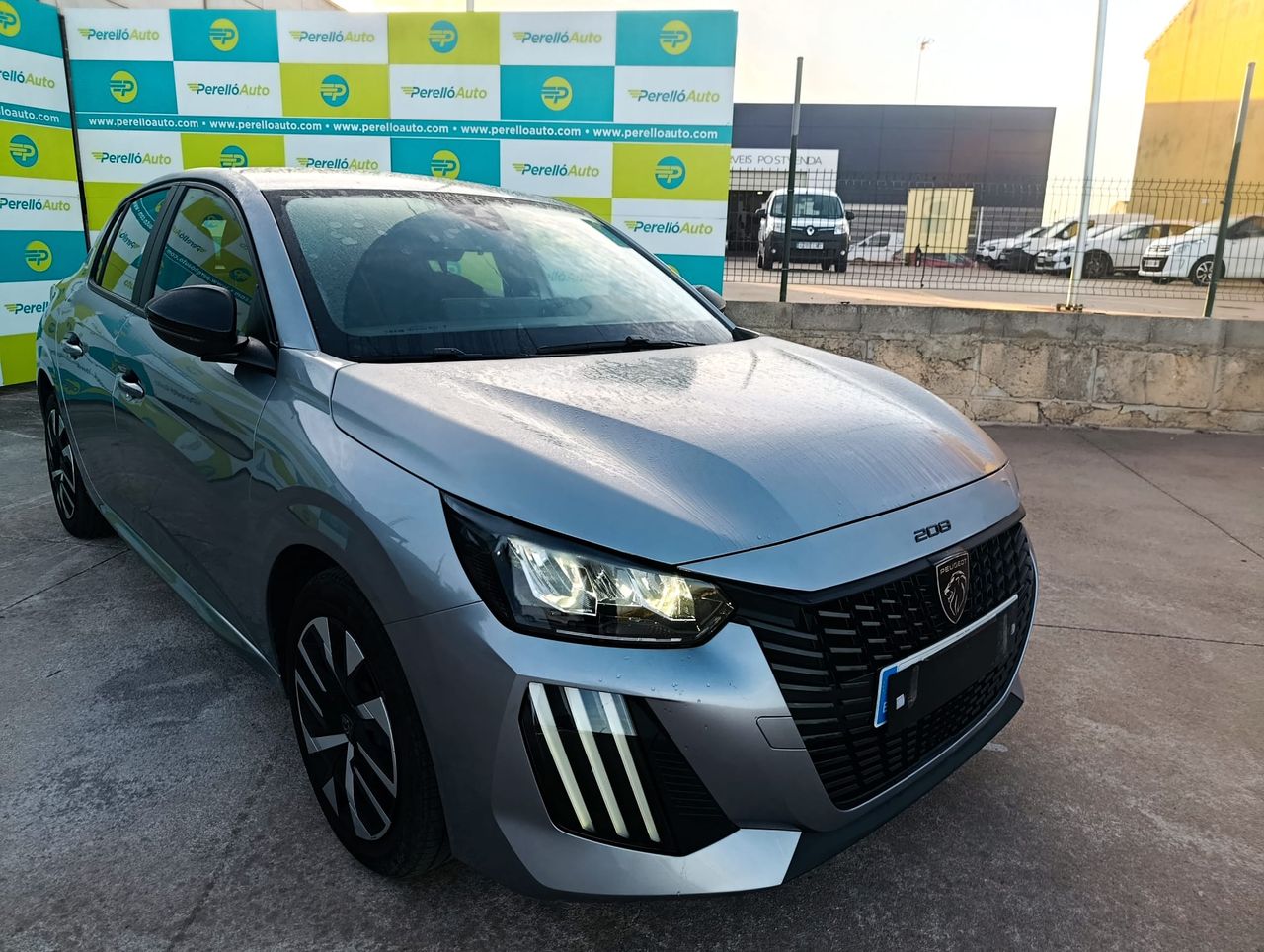 Peugeot 208 ACTIVE GASOLINA 100   - Foto 1