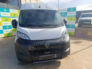 Peugeot Boxer FURGON 2.3 2H2 BLUEHDI 140  - Foto 3