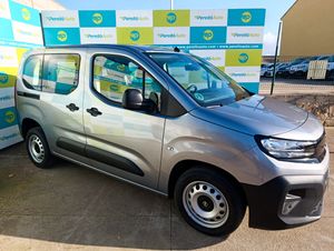 Opel Combo Cargo Combo GS 1.5 Diesel 96 kW (130 CV) - Foto 3