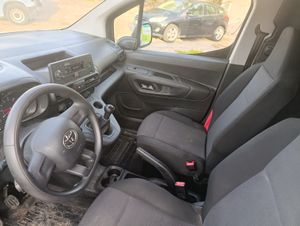 Toyota Proace City 1.5 75 CV GX 650KG MEDIA - Foto 6