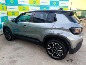 Jeep Avenger 1.2 e-Hybrid 110 CV AT Altitude - Foto 4