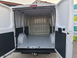 Peugeot Boxer L1H1 140 CV - Foto 6