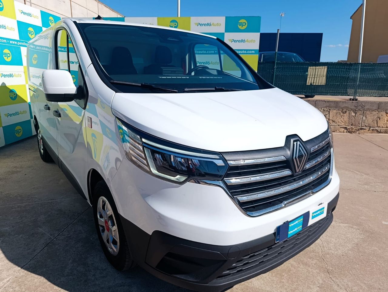 Renault Trafic 2.0 DCI 130 CV L1H1 - Foto 1